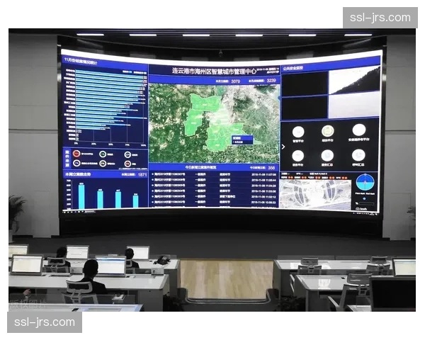 智慧导播系统通过预设逻辑自主切换镜头，辅助制作团队在繁杂调度中减压